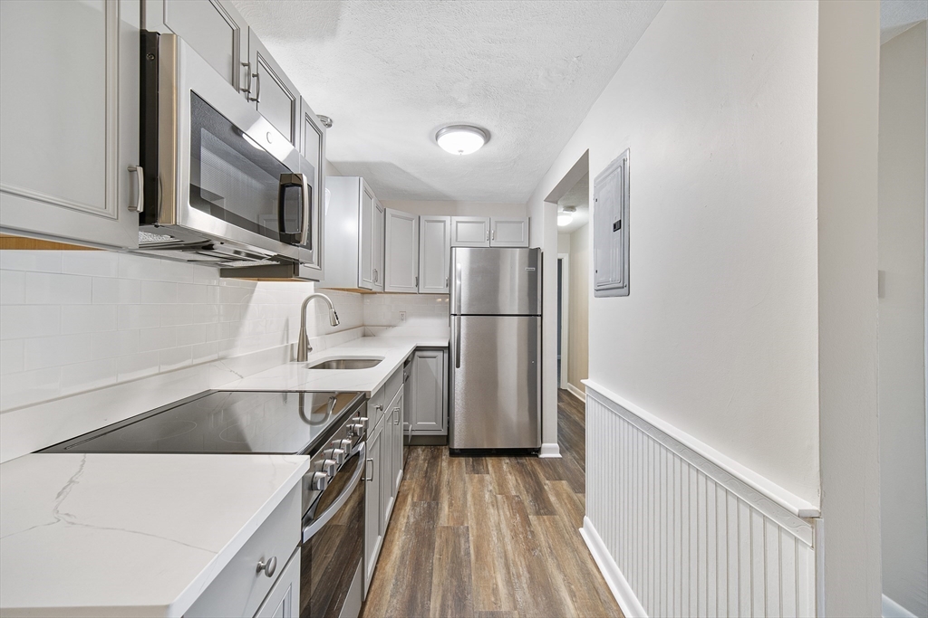 37 Fountain Ln 5