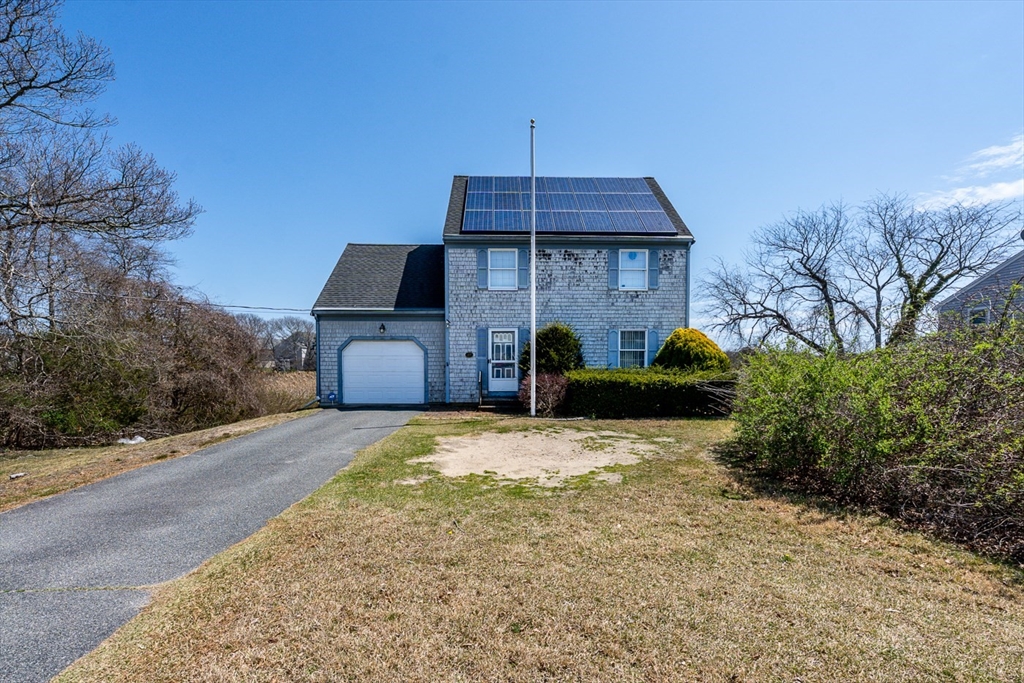 22 Gleason Ave