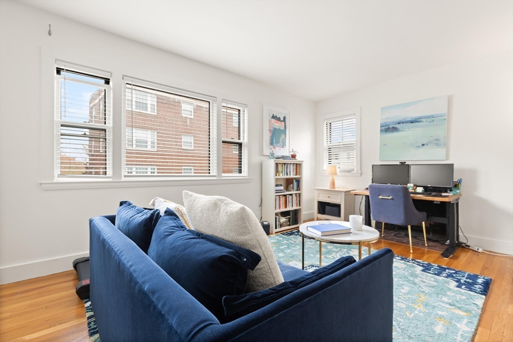 67 Walker St 4