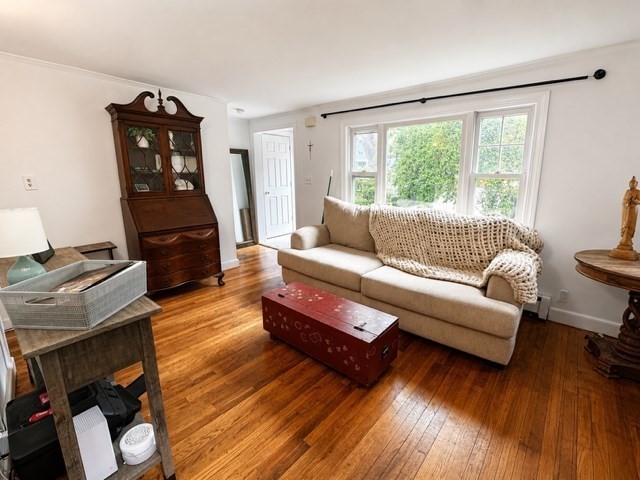 5 Lexington Park