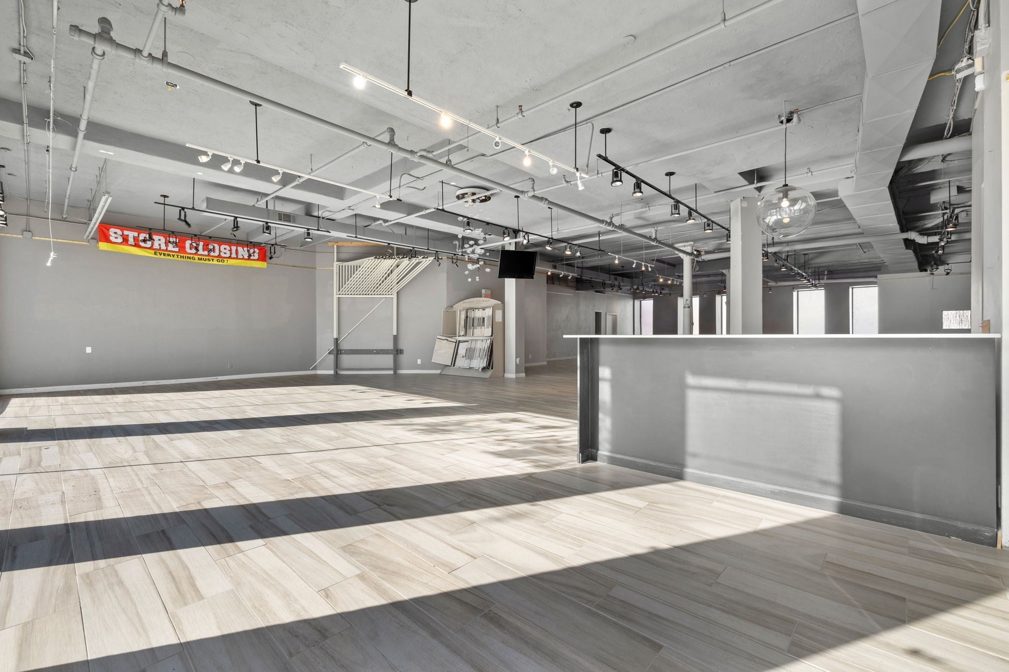 75-81 Boylston St B