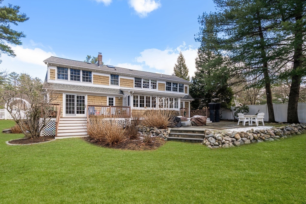48 Sunset Rd