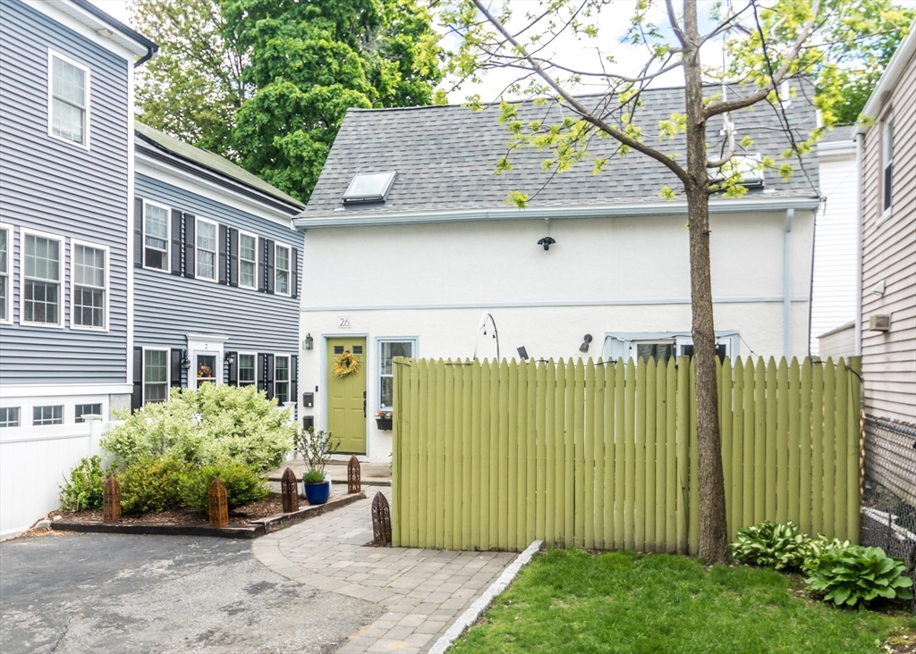 26 Cross Street, Waltham, MA Photo #2