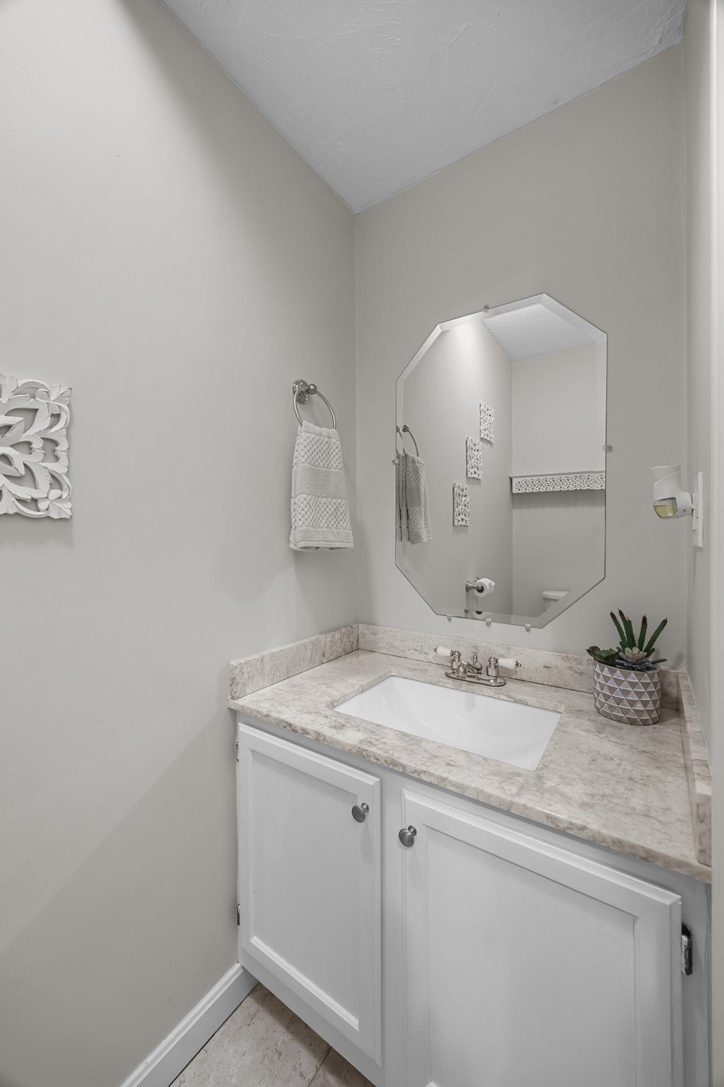 11 Towle Drive #11, Holden, MA, 11 Towle Drive #11, Holden, MA Photo #11