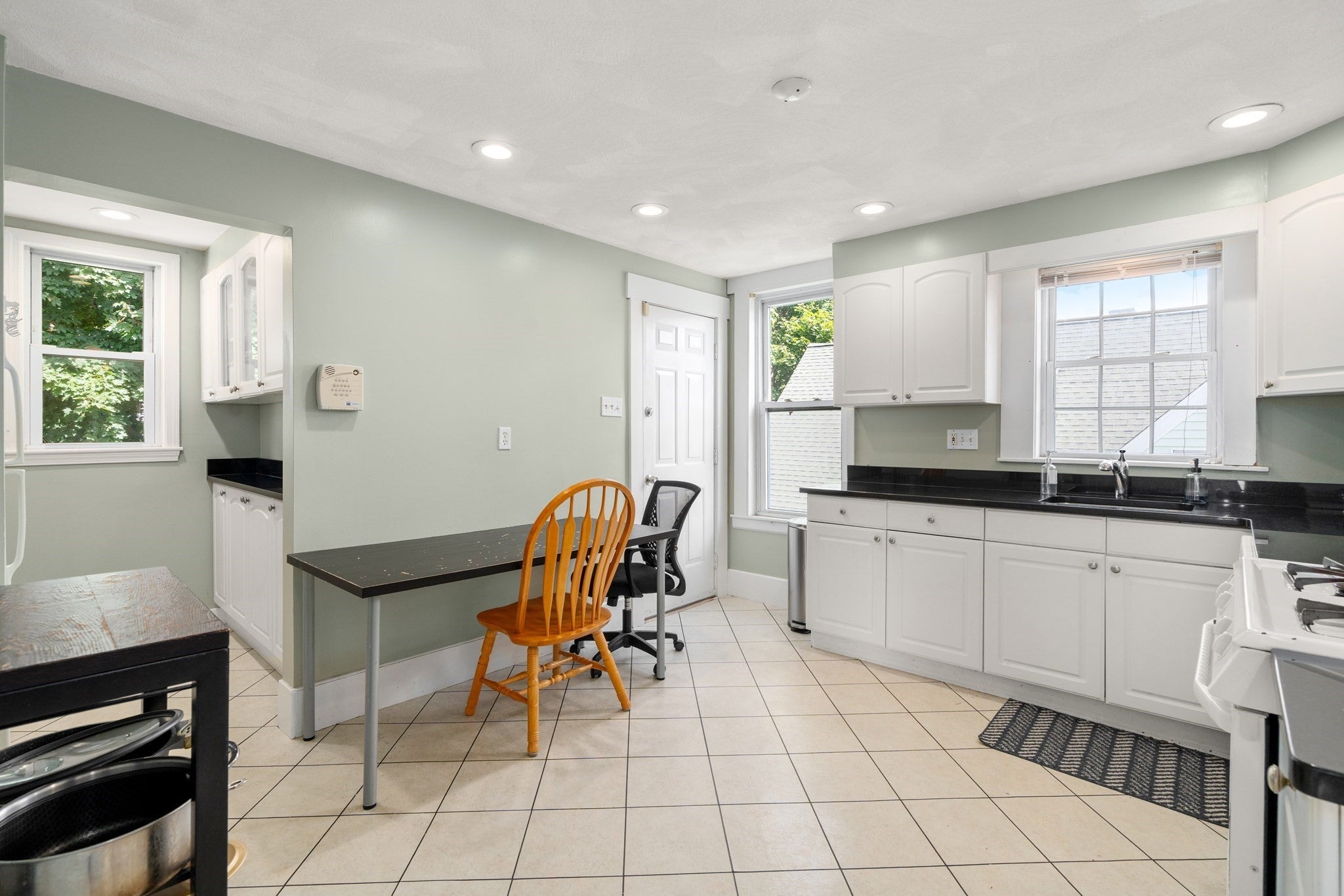 93 Easton Street #3, Boston, MA, 93 Easton Street #3, Boston, MA Photo #4