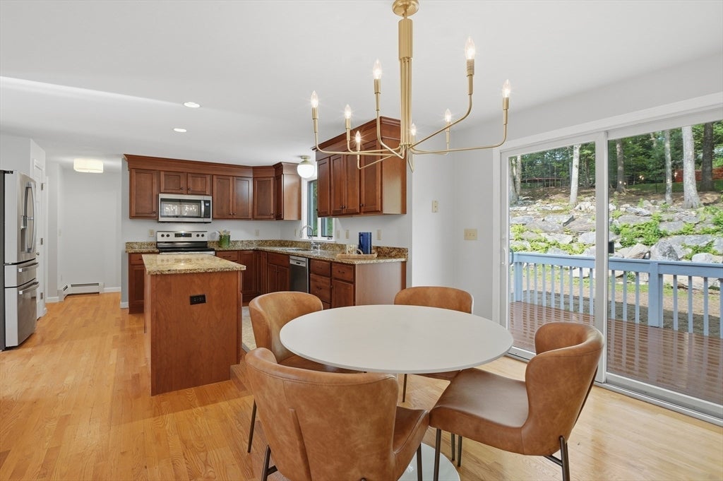22 Wachusett Cir, Shrewsbury, MA, 22 Wachusett Cir, Shrewsbury, MA Photo #5