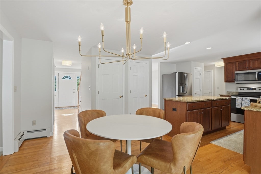 22 Wachusett Cir, Shrewsbury, MA, 22 Wachusett Cir, Shrewsbury, MA Photo #8