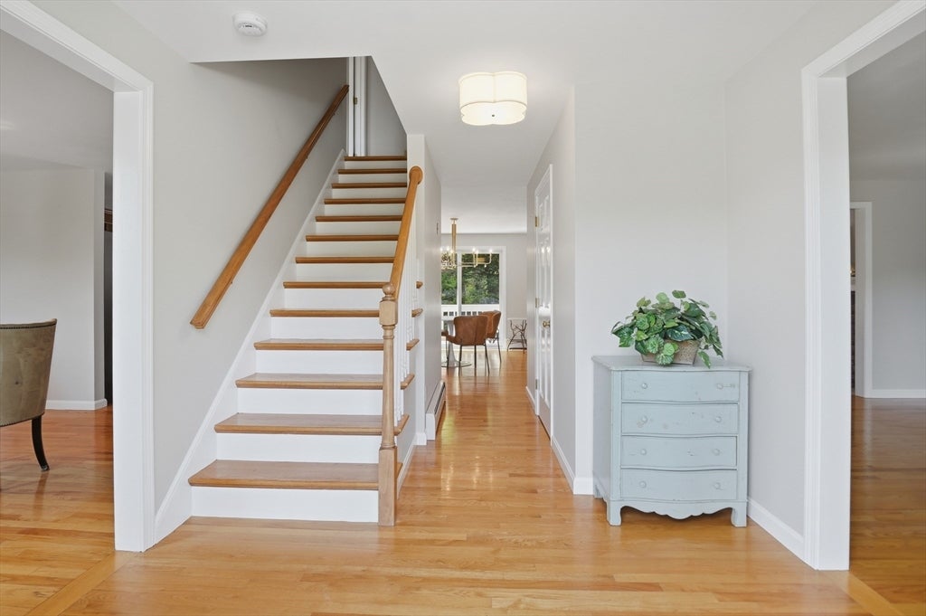 22 Wachusett Cir