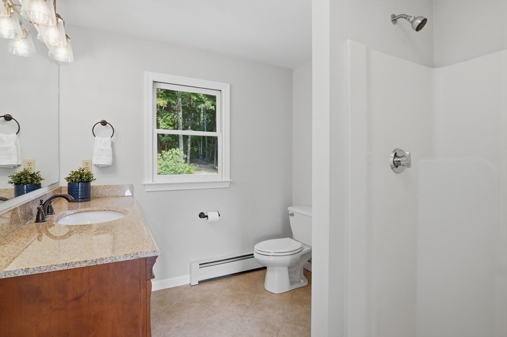 22 Wachusett Cir, Shrewsbury, MA, 22 Wachusett Cir, Shrewsbury, MA Photo #21