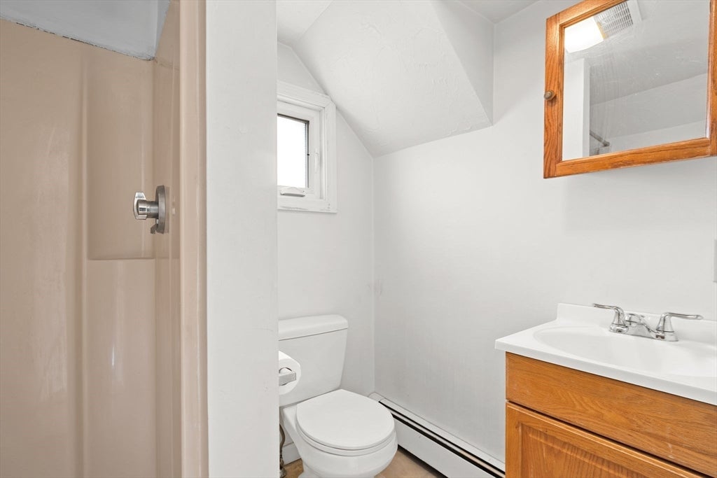 8 Walnut St #2A, Quincy, MA Photo #15