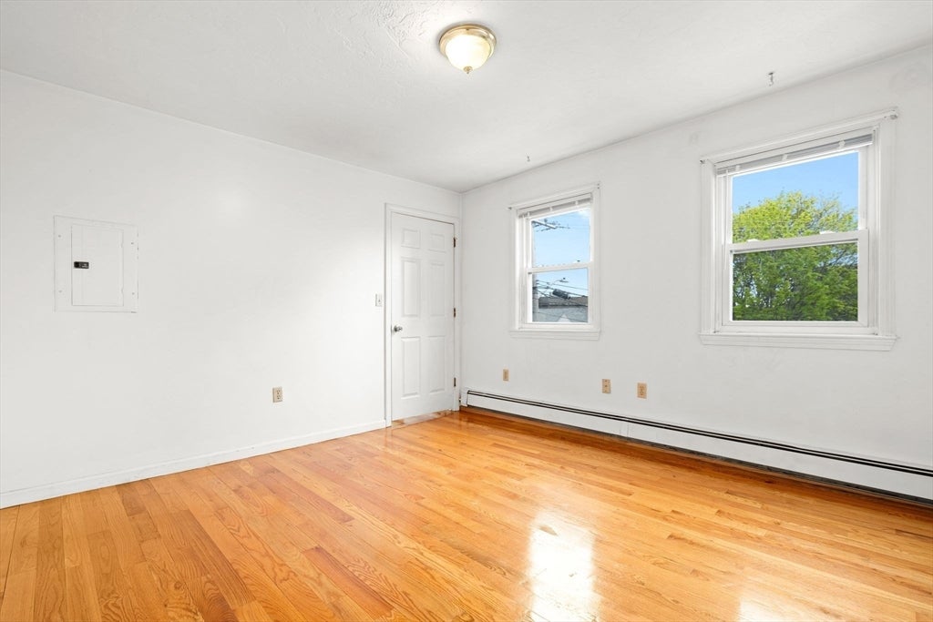8 Walnut St #2A, Quincy, MA Photo #5