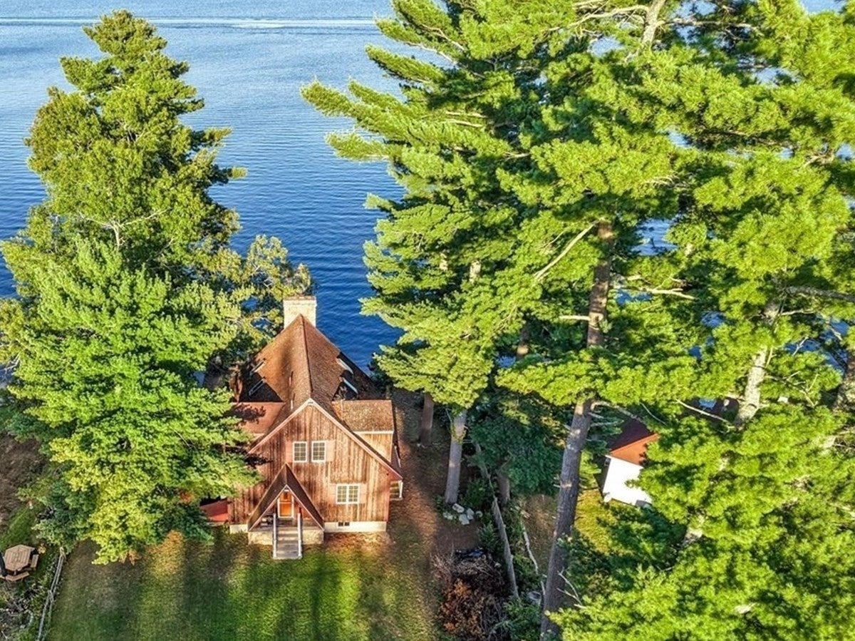 22 Langlois Pines