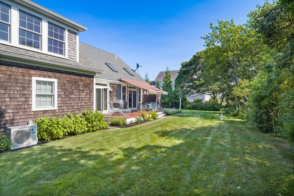 42 Deacon Vincent Way