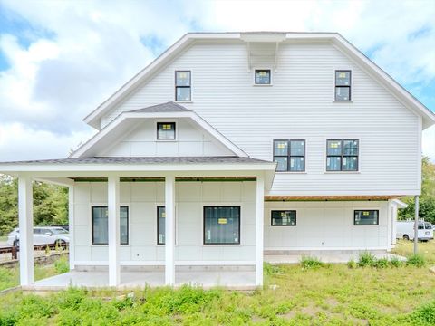 90 West Main St Northborough MA 01532