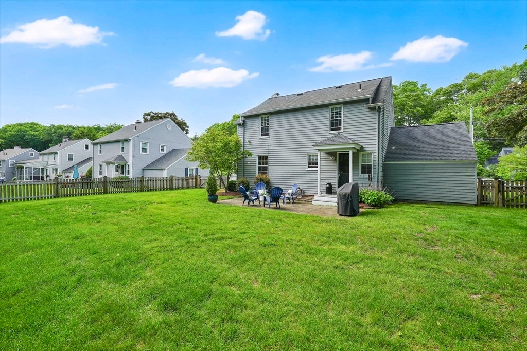 125 Field Rd