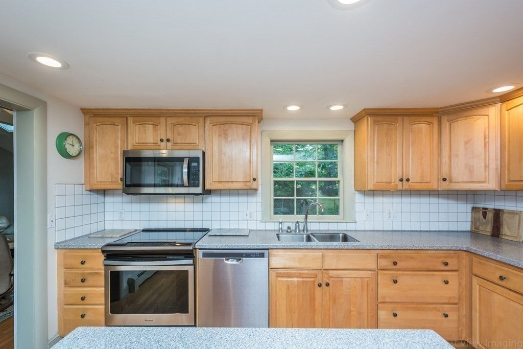 47 Seminole Road, Acton, MA, 47 Seminole Road, Acton, MA Photo #3