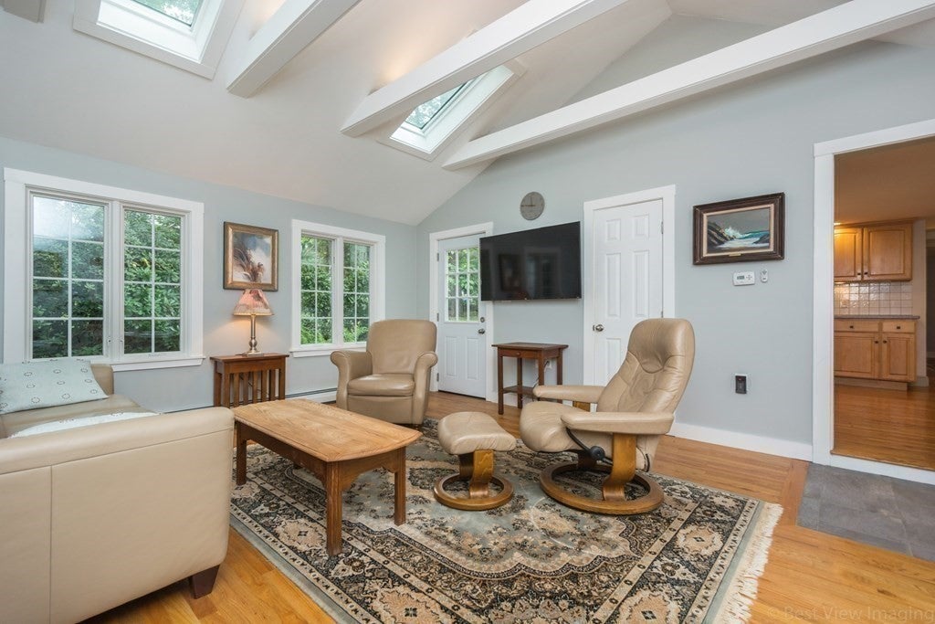 47 Seminole Road, Acton, MA, 47 Seminole Road, Acton, MA Photo #2