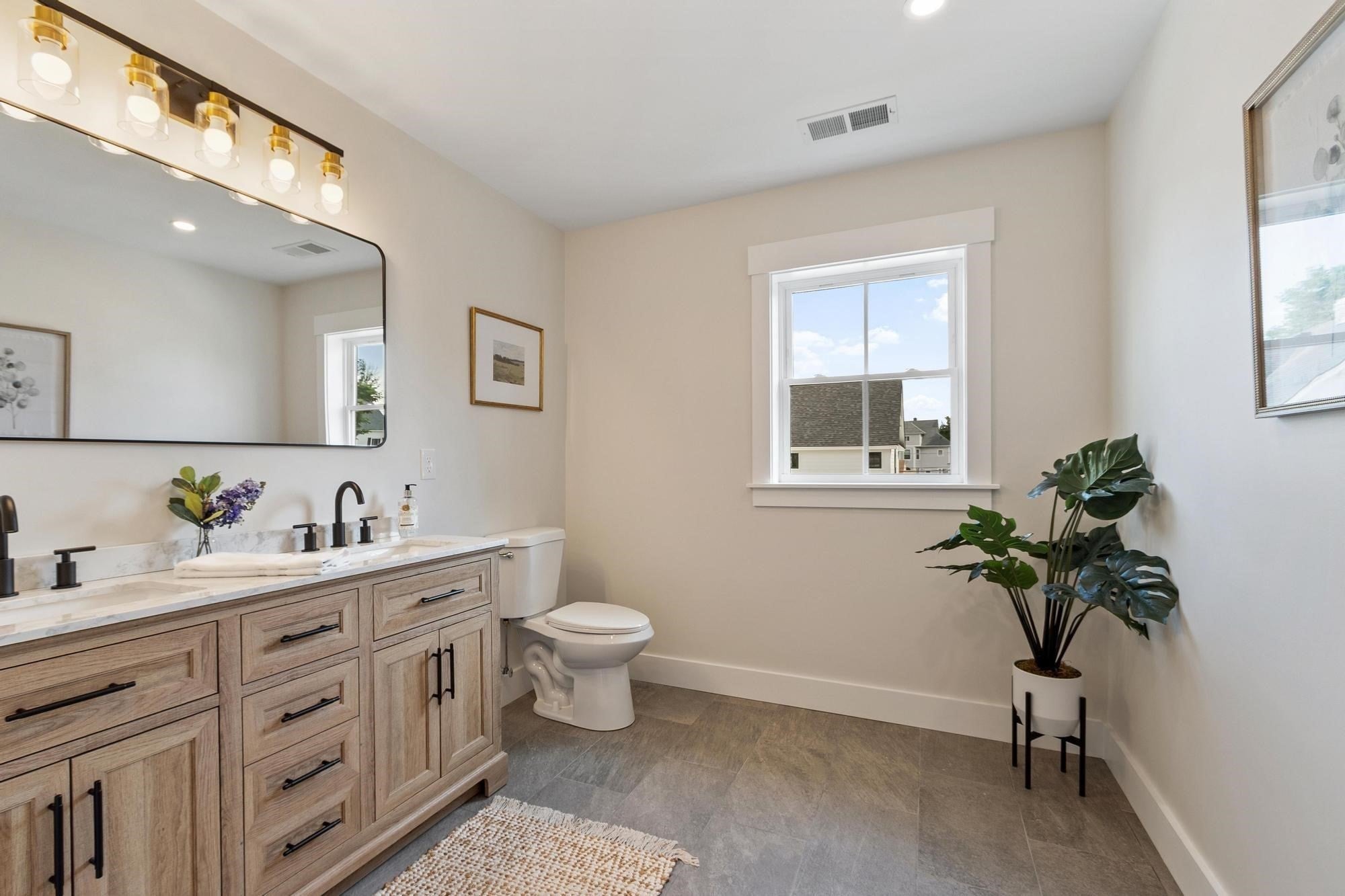 688 Westford St, Lowell, MA, 688 Westford St, Lowell, MA Photo #35