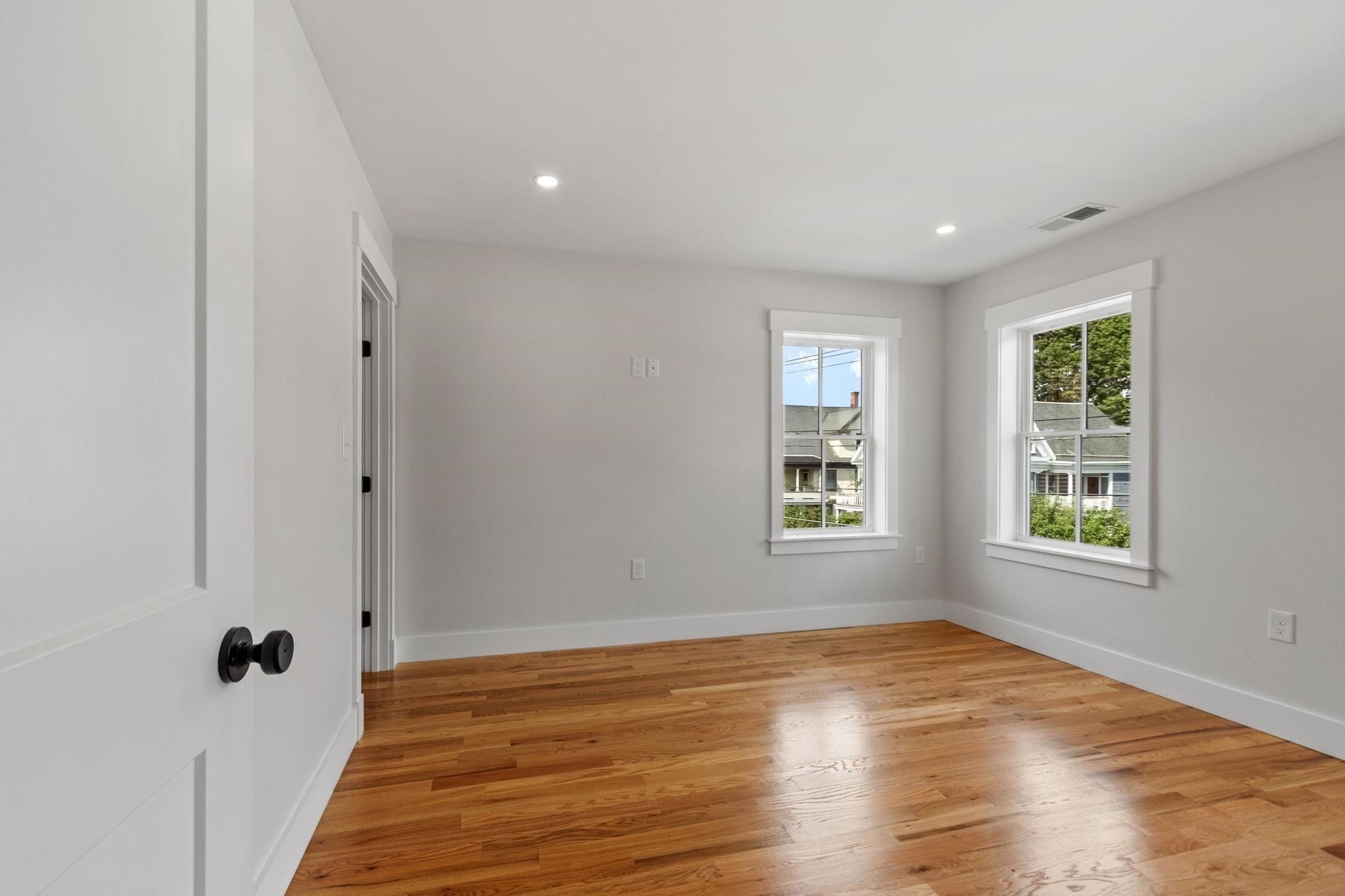 688 Westford St, Lowell, MA, 688 Westford St, Lowell, MA Photo #31
