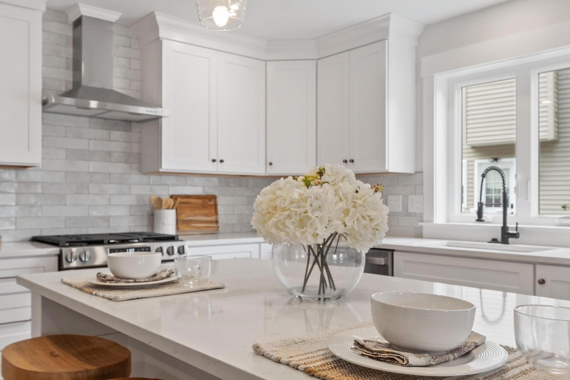 688 Westford St, Lowell, MA, 688 Westford St, Lowell, MA Photo #15