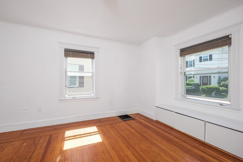 7 Orchard St #1, Newton, MA Photo #10