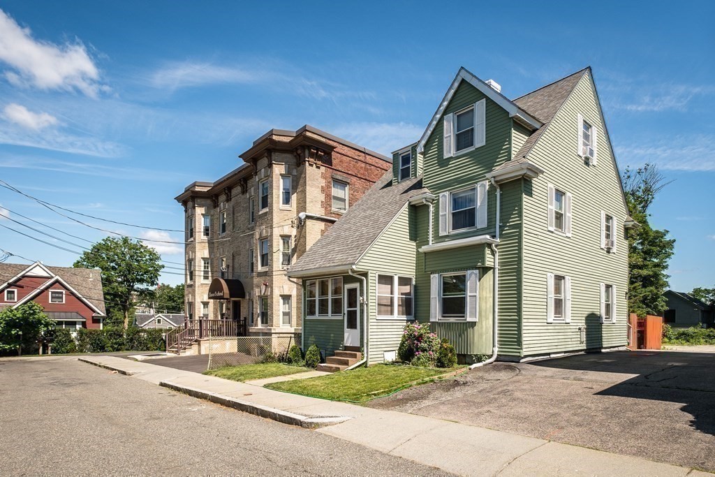 7 Orchard St #1, Newton, MA Photo #25