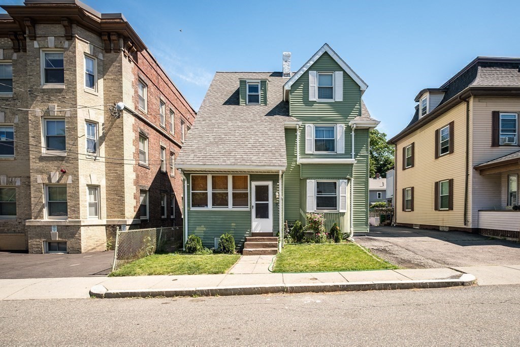 7 Orchard St #1, Newton, MA Photo #24