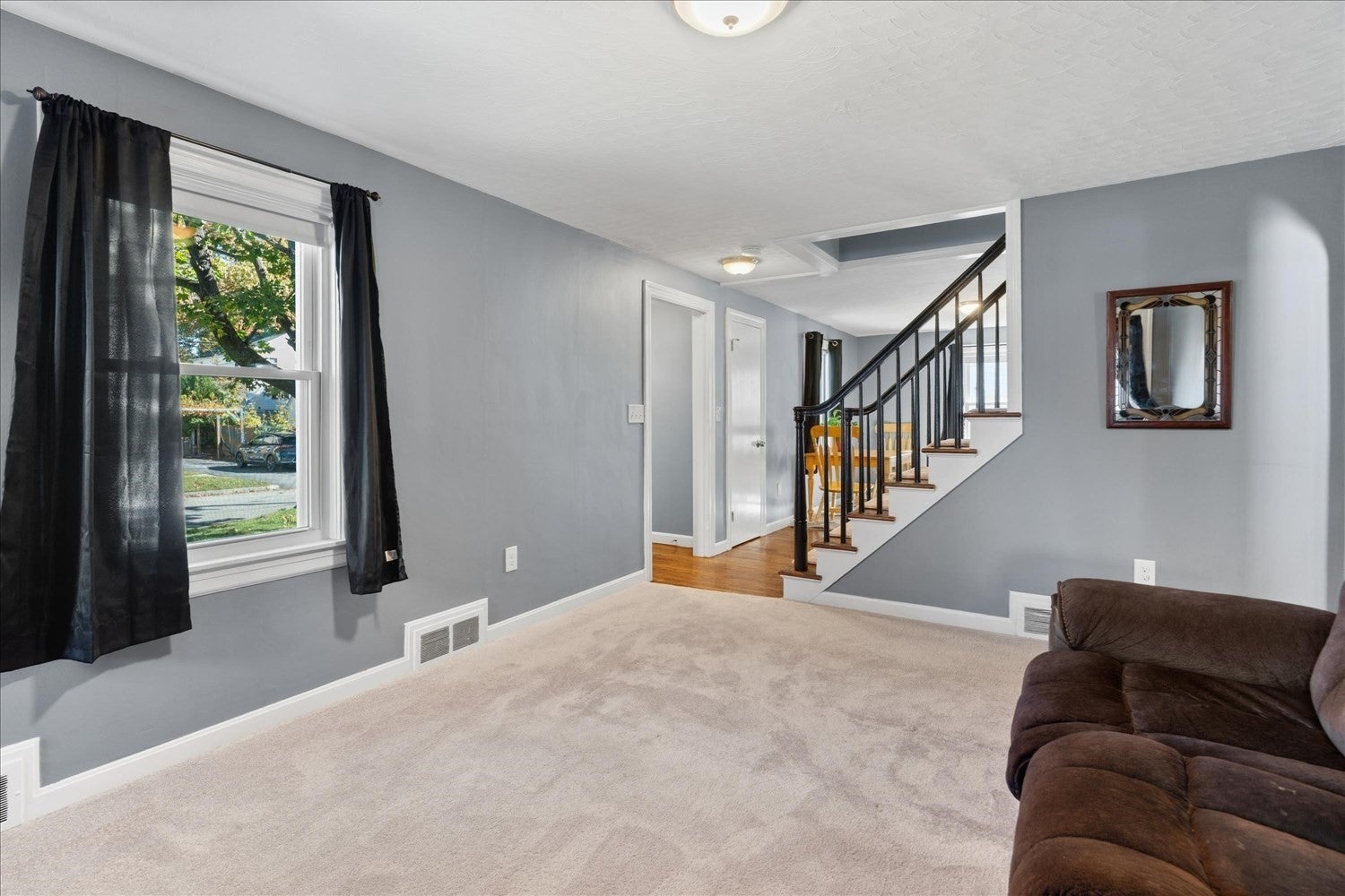30 Calumet Ave, Worcester, MA Photo #10