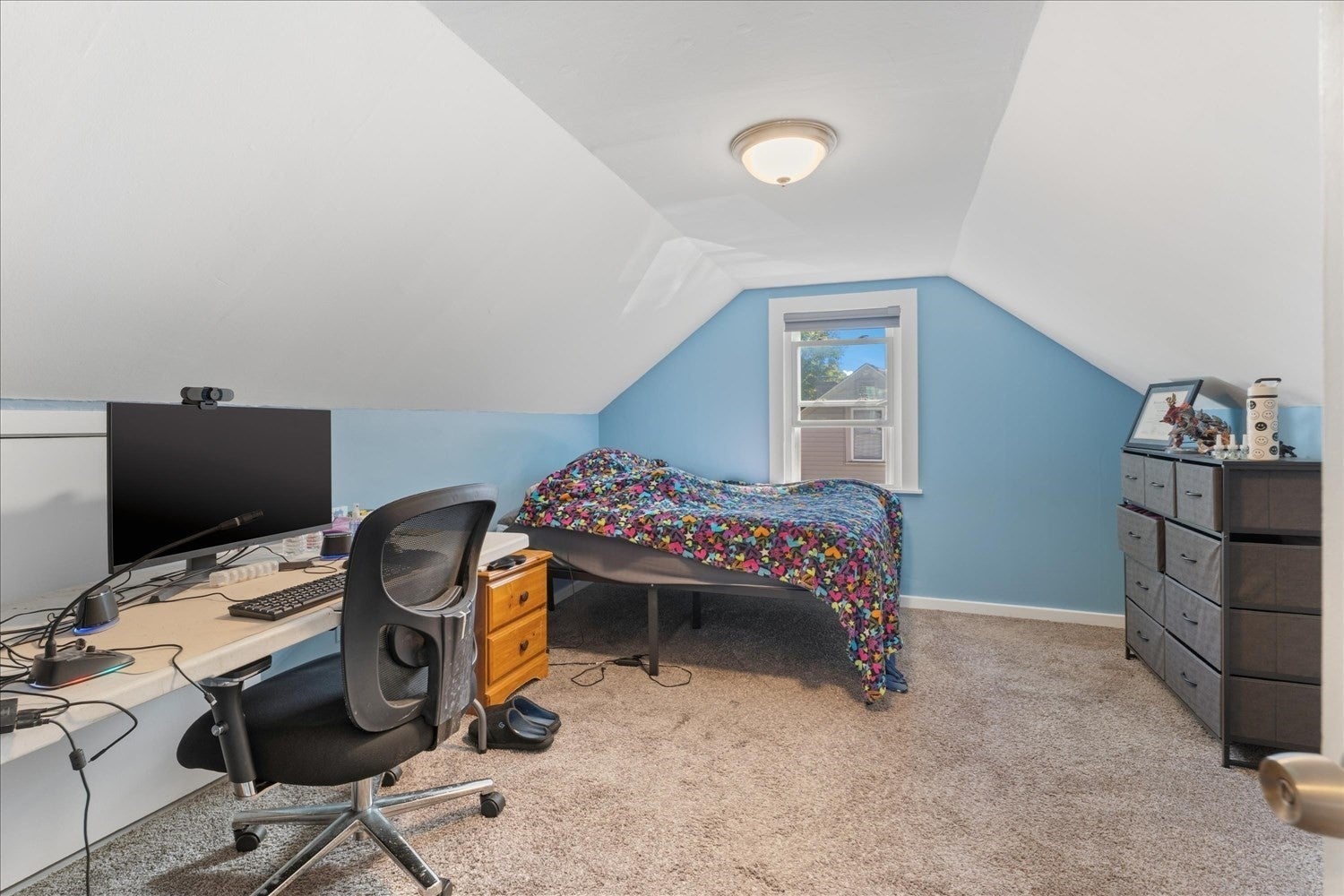 30 Calumet Ave, Worcester, MA Photo #23
