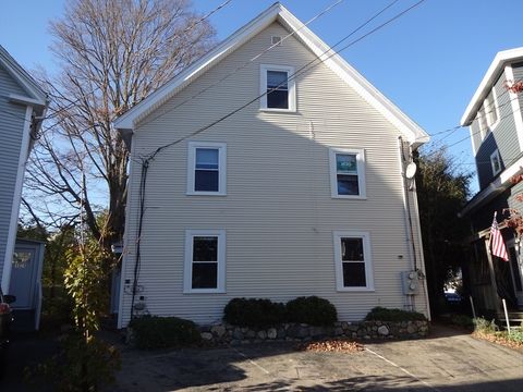 Photo of 11 Crescent Square #3, Newton, MA 02458 (MLS # 73489748)