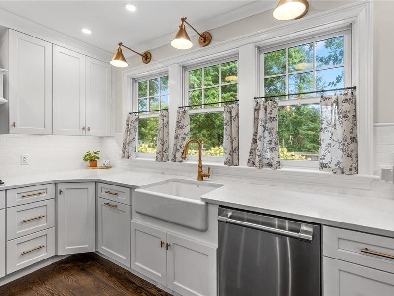 1040 Main St, Hingham, MA, 1040 Main St, Hingham, MA Photo #10