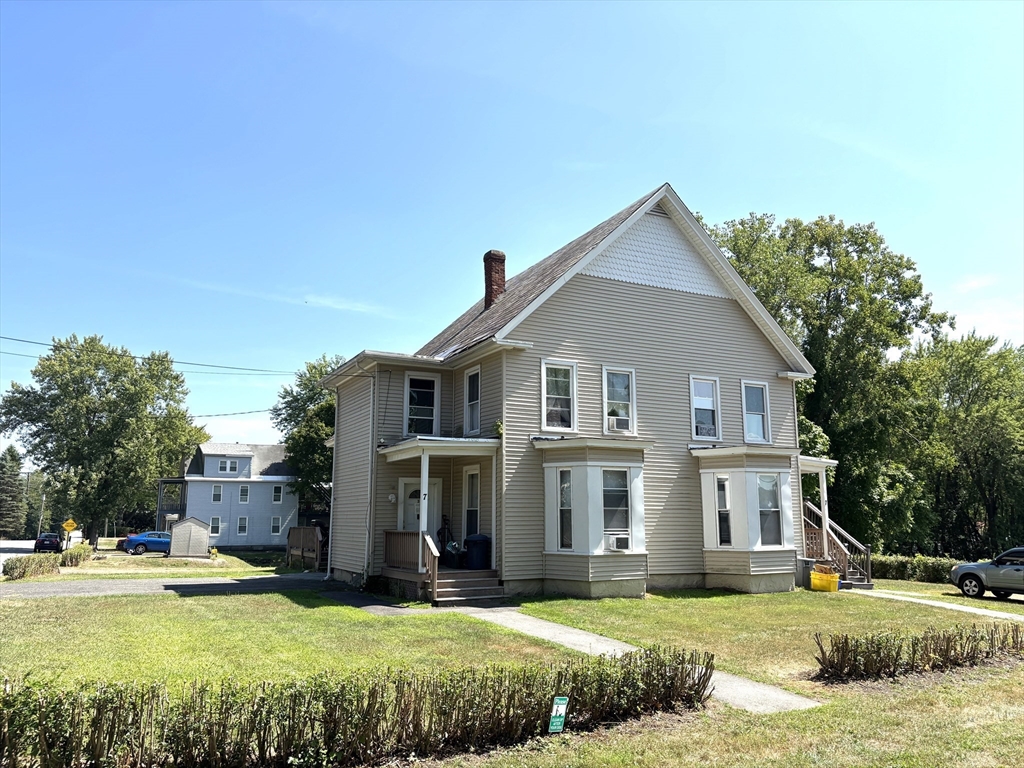 7 Riverview Drive