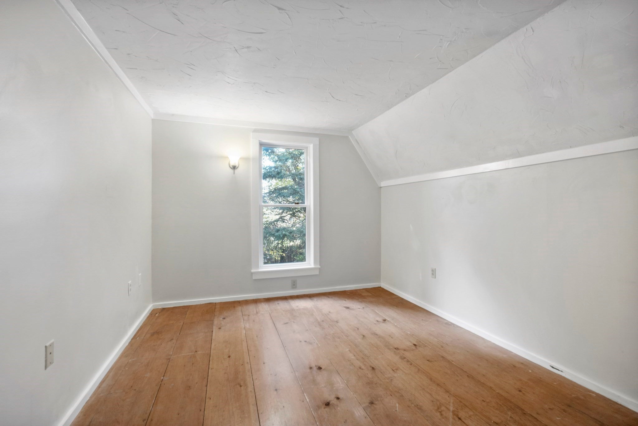 84 Elm St, Blackstone, MA, 84 Elm St, Blackstone, MA Photo #28