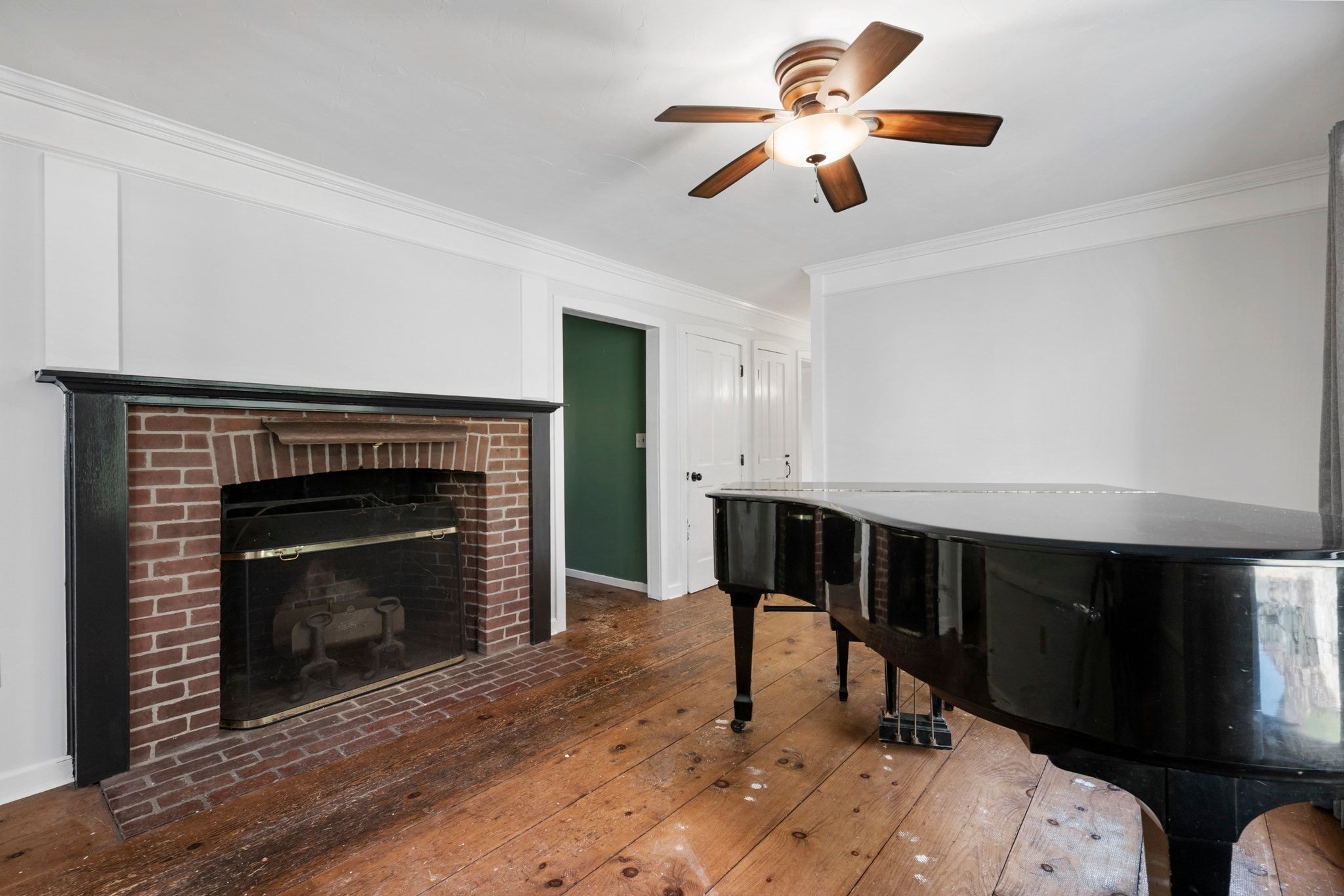 84 Elm St, Blackstone, MA, 84 Elm St, Blackstone, MA Photo #13