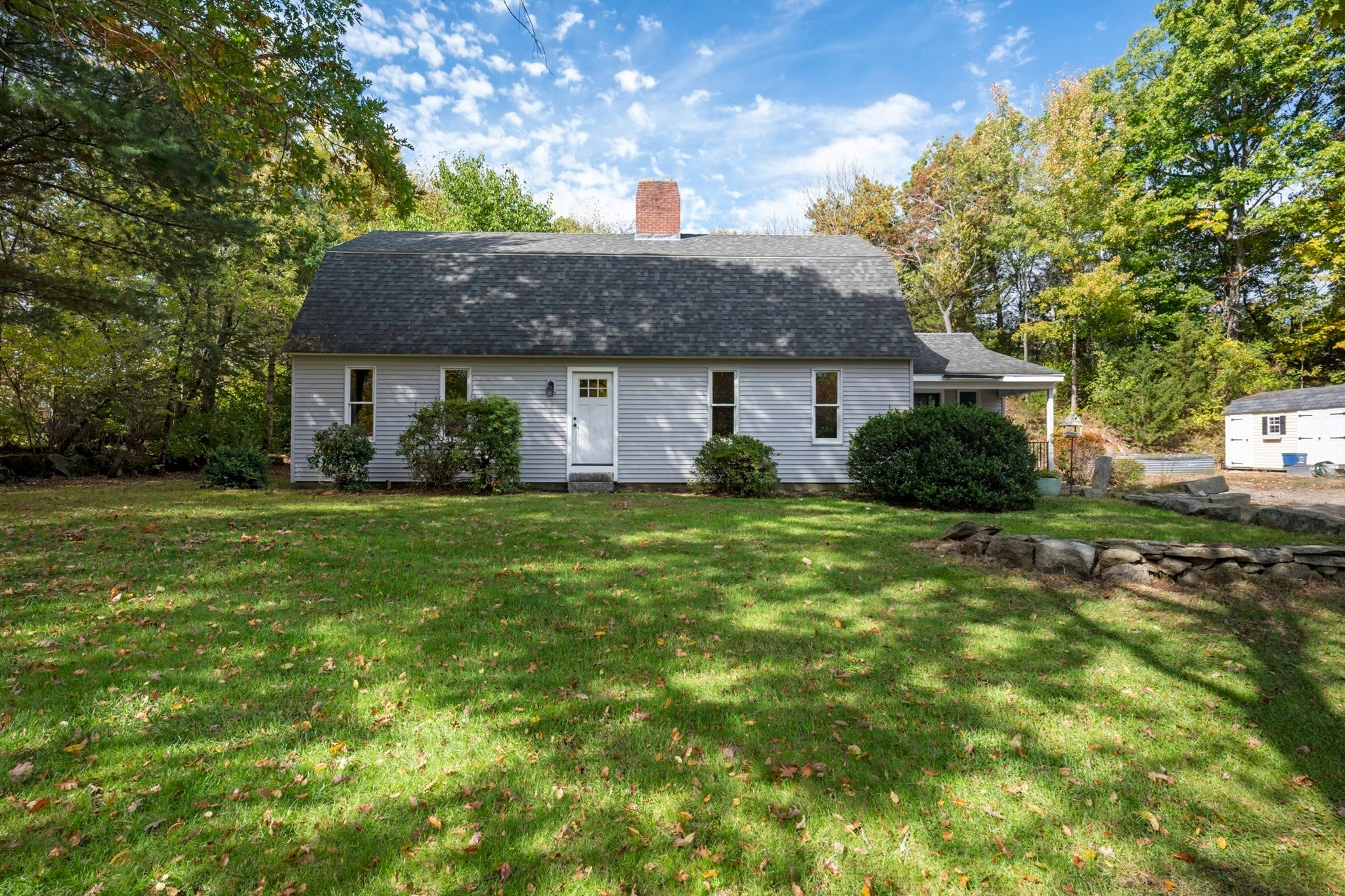 84 Elm St, Blackstone, MA, 84 Elm St, Blackstone, MA Photo #2