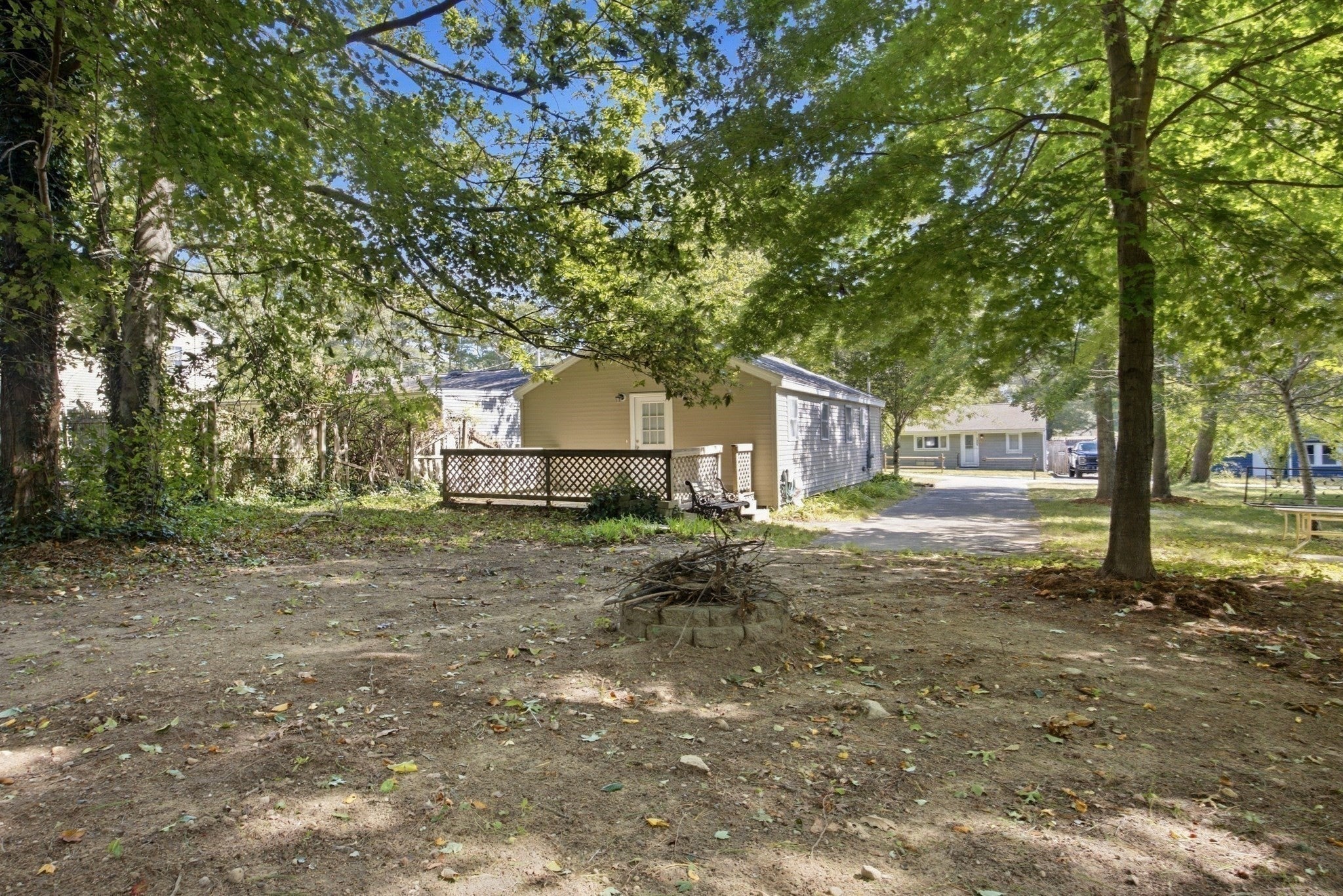 16 Fourth Ave, Lakeville, MA Photo #6