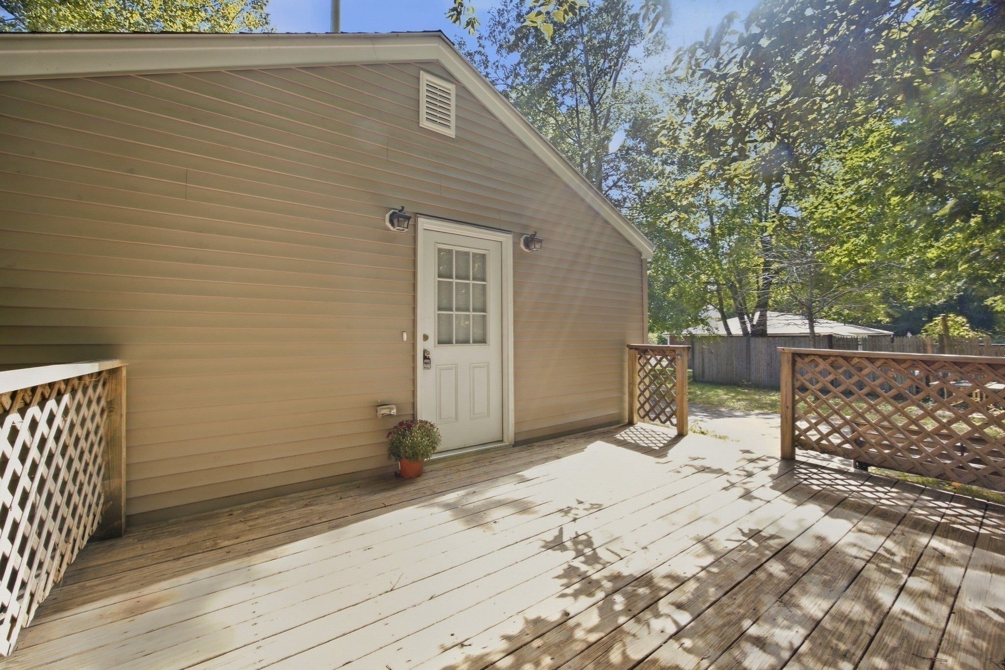 16 Fourth Ave, Lakeville, MA Photo #8
