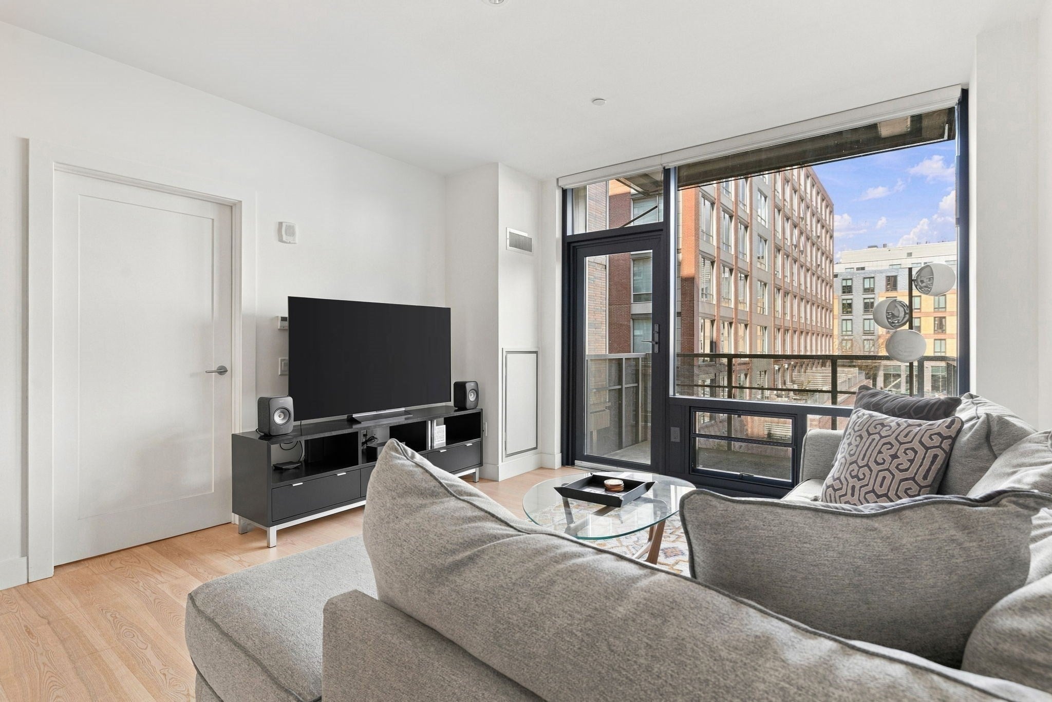 32 Traveler St #313, Boston, MA, 32 Traveler St #313, Boston, MA Photo #4