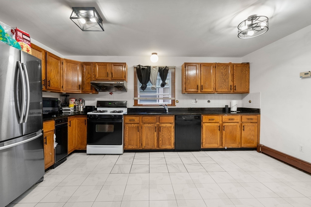 32 Saint Marks Rd. 1