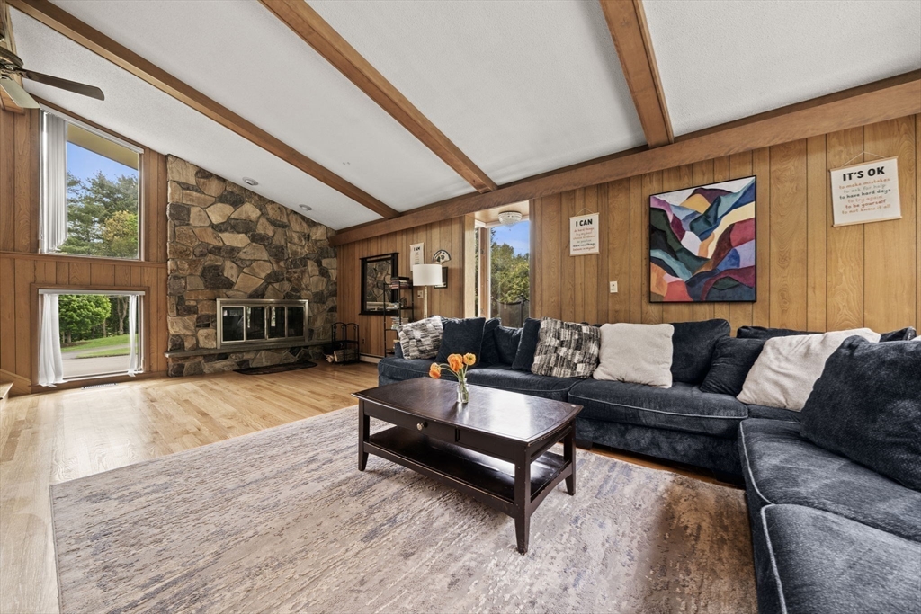 1 Hemlock Dr, Chelmsford, MA, 1 Hemlock Dr, Chelmsford, MA Photo #6