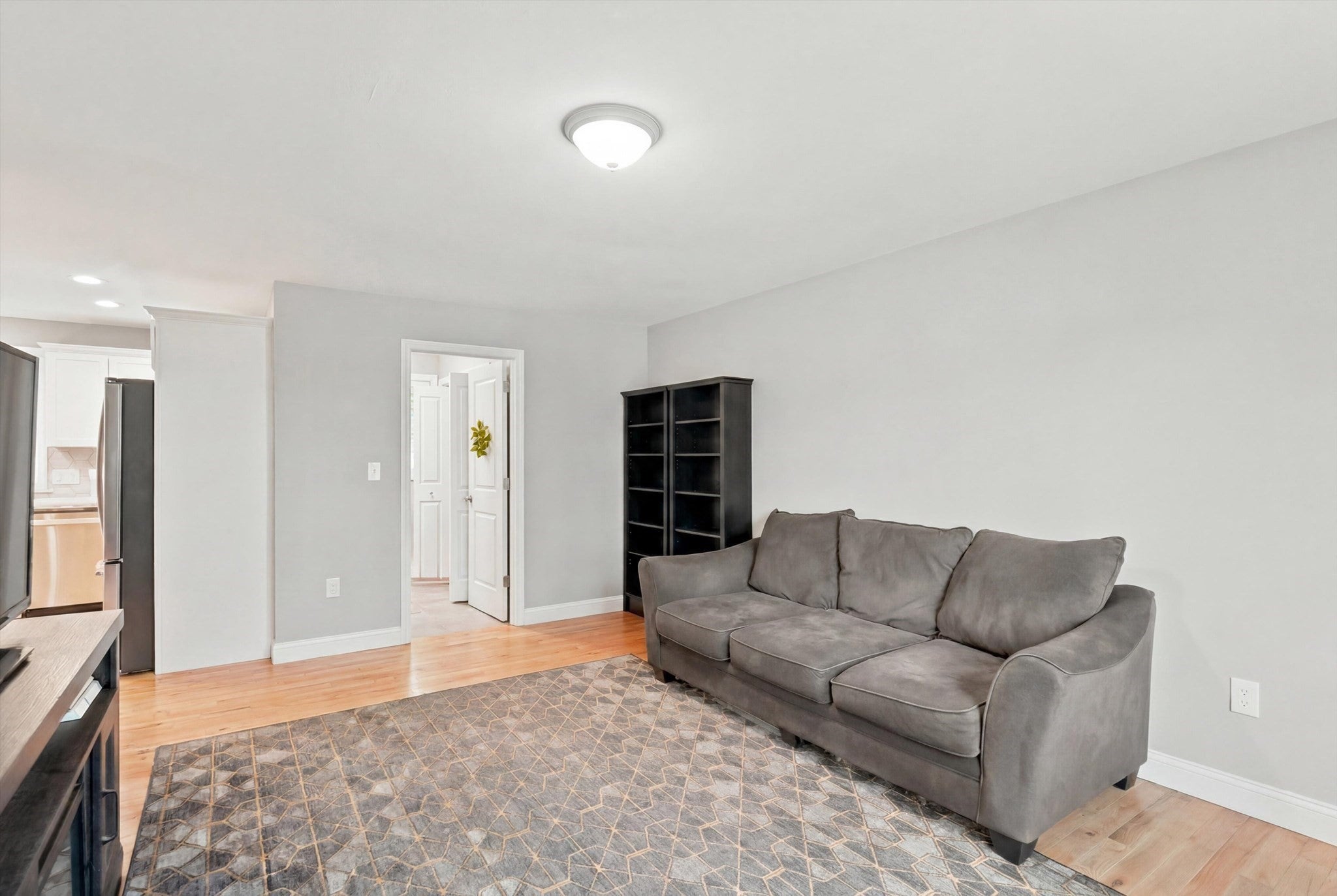 883 West Lowell Ave.