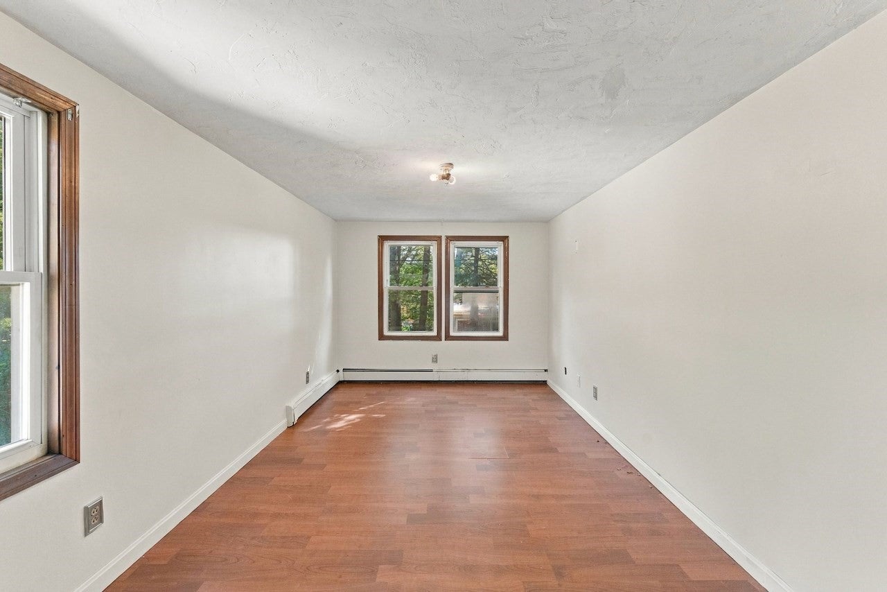 69 Lake Ave, Leicester, MA Photo #25
