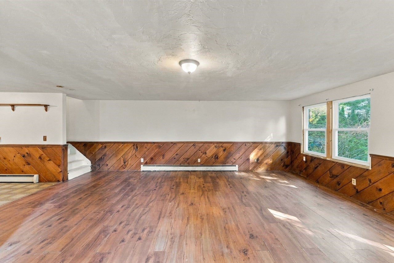 69 Lake Ave, Leicester, MA Photo #17
