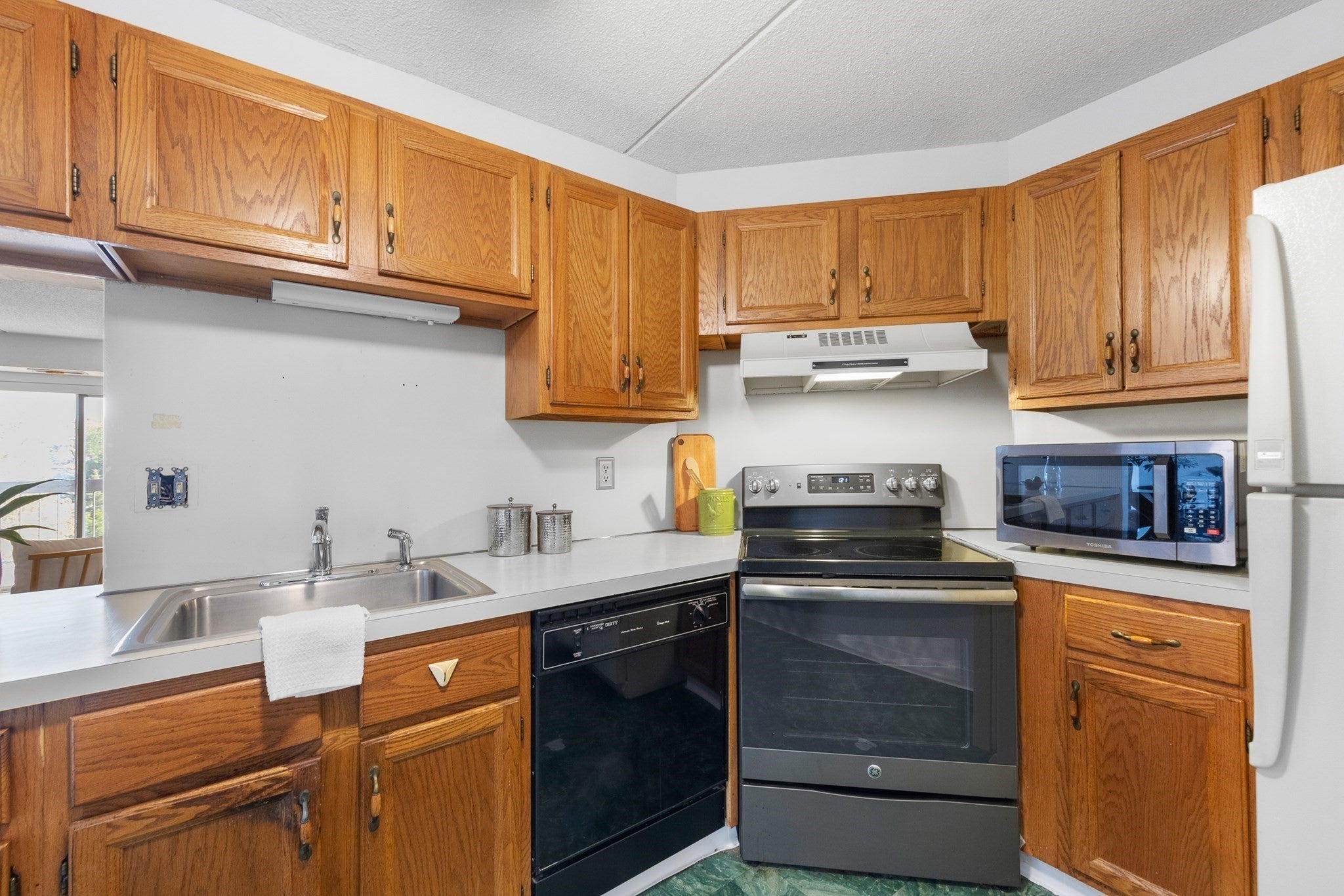 289 Elm Street #55, Medford, MA, 289 Elm Street #55, Medford, MA Photo #18