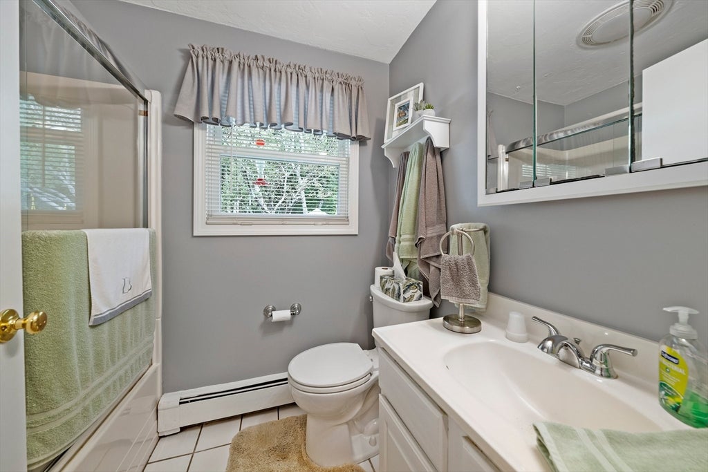 35 Arnold St, Holbrook, MA, 35 Arnold St, Holbrook, MA Photo #15