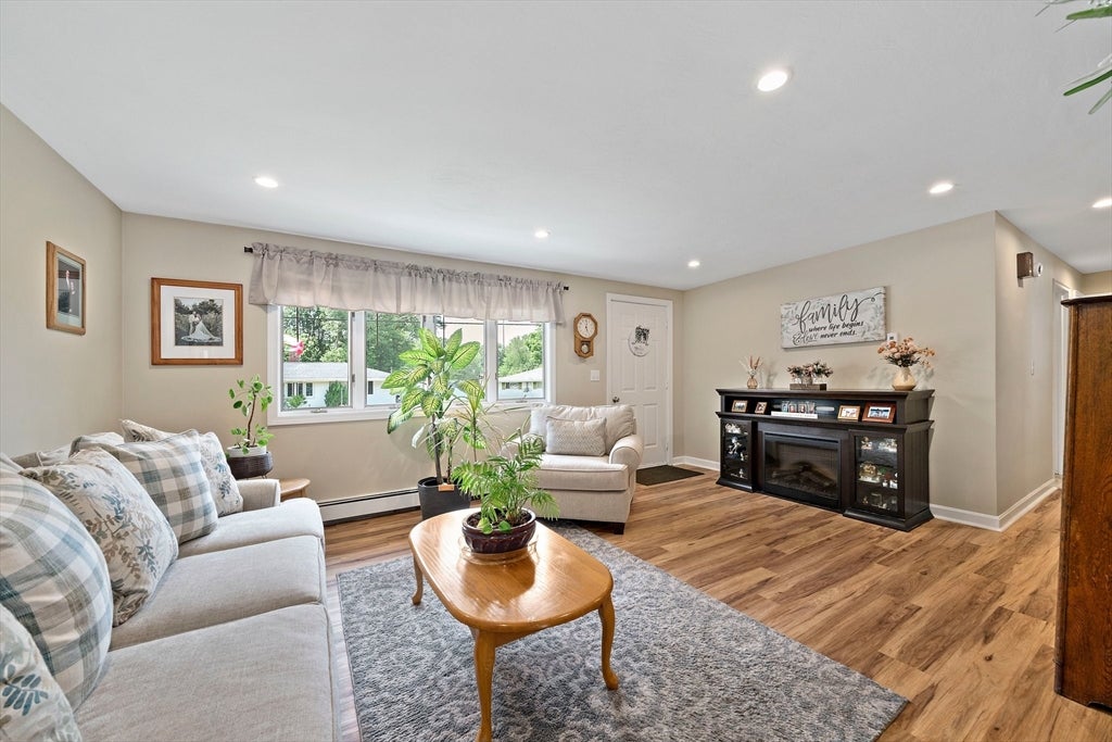 35 Arnold St, Holbrook, MA, 35 Arnold St, Holbrook, MA Photo #8