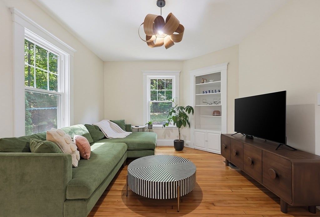 110 Essex St, Beverly, MA, 110 Essex St, Beverly, MA Photo #4