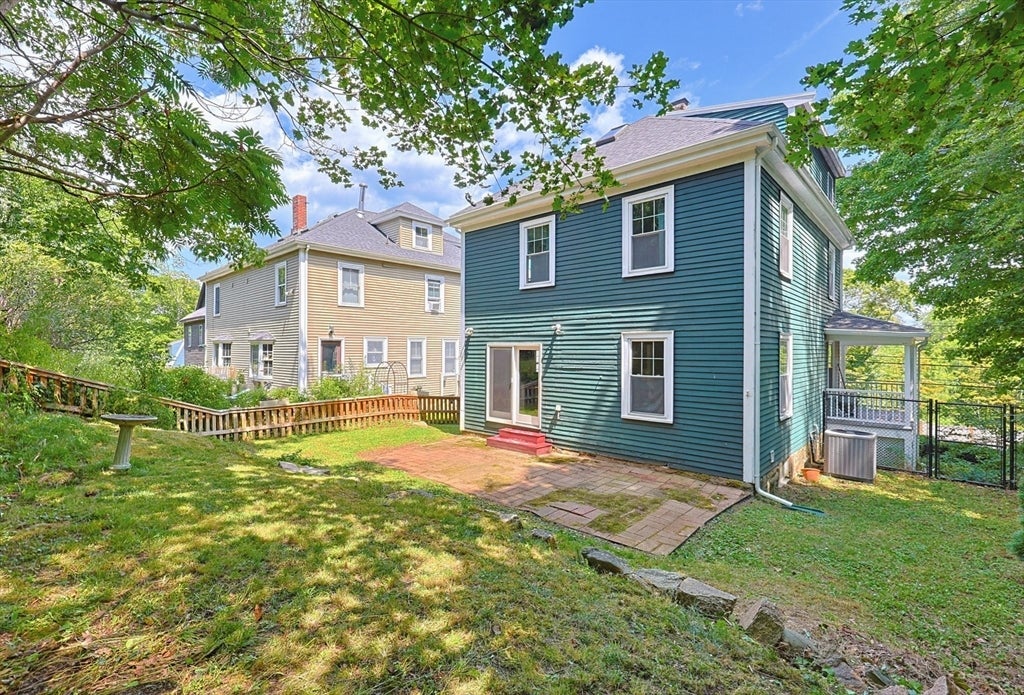 110 Essex St, Beverly, MA, 110 Essex St, Beverly, MA Photo #40