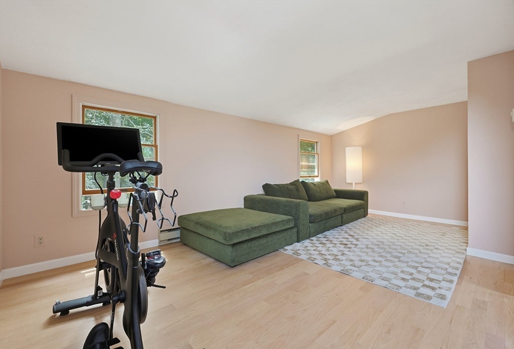 110 Essex St, Beverly, MA, 110 Essex St, Beverly, MA Photo #30