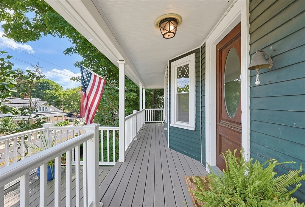 110 Essex St, Beverly, MA, 110 Essex St, Beverly, MA Photo #2